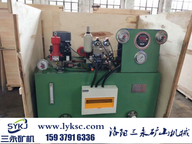 礦機(jī)液壓站.jpg